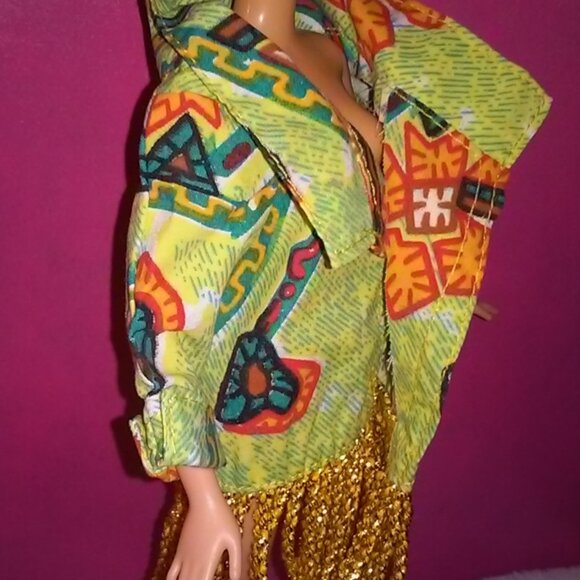 Shani Doll Size Coat Abstract with Fringe 90s - Picture 6 of 7